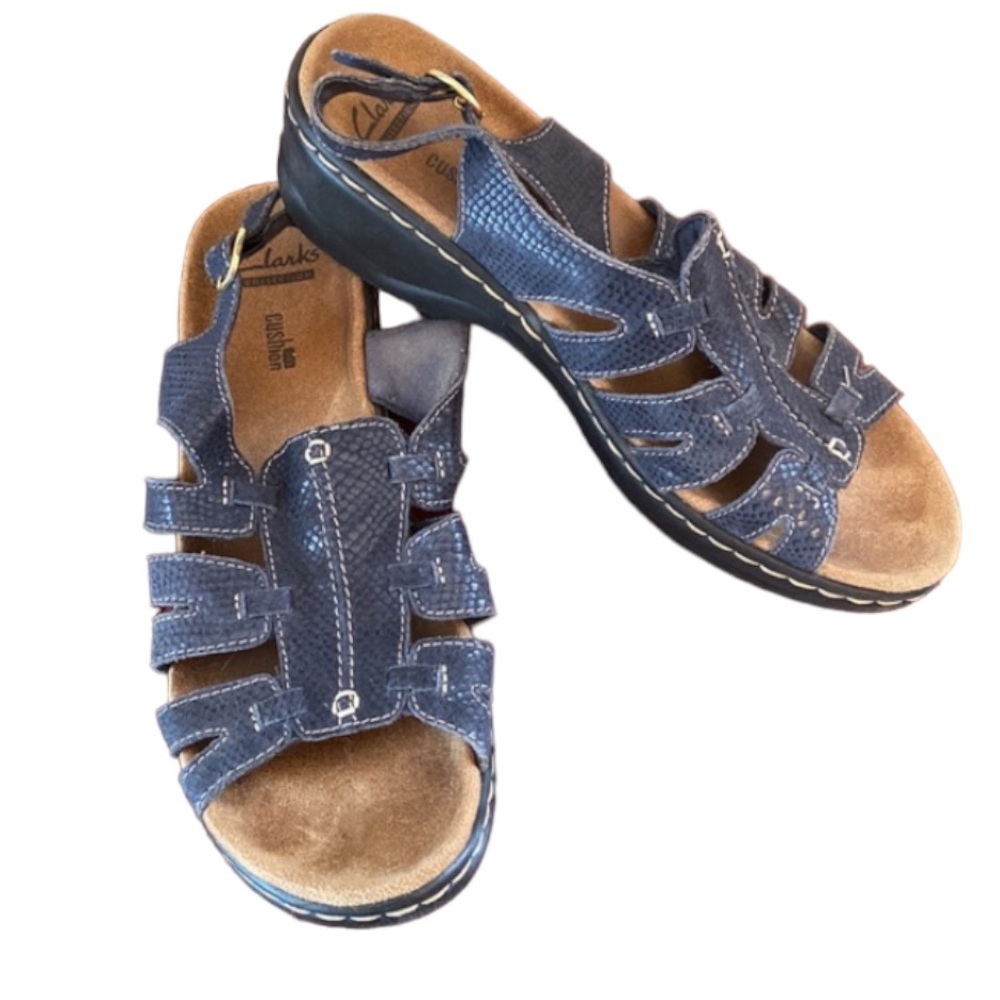 Clarks Lexi Marigold Blue SZ 8 Boho Coastal Nautical Casual Soft Cushion Sandal